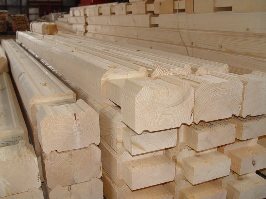 Wood main mechanical properties